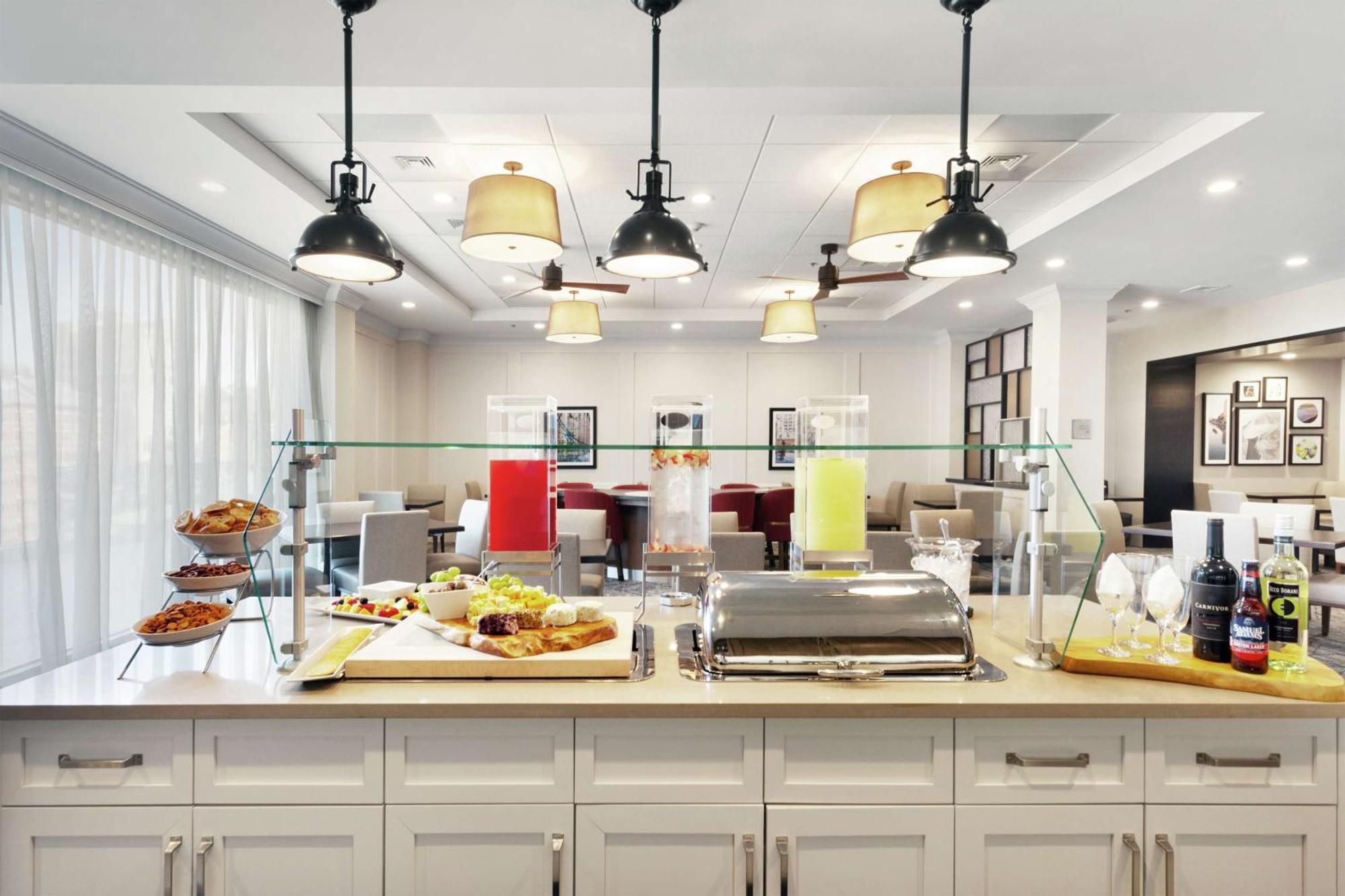 Homewood Suites By Hilton Providence Downtown Екстер'єр фото